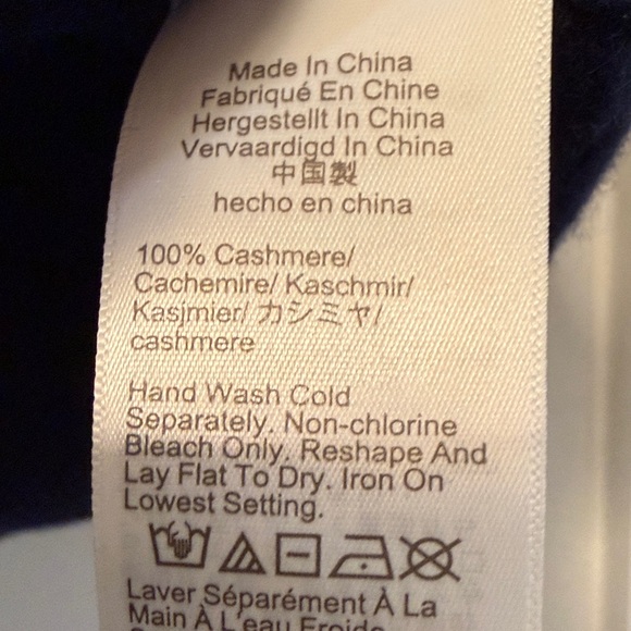 J. Crew Women's Dark Blue Cashmere Cable Knit Vest Size L NWT - Picture 7 of 7